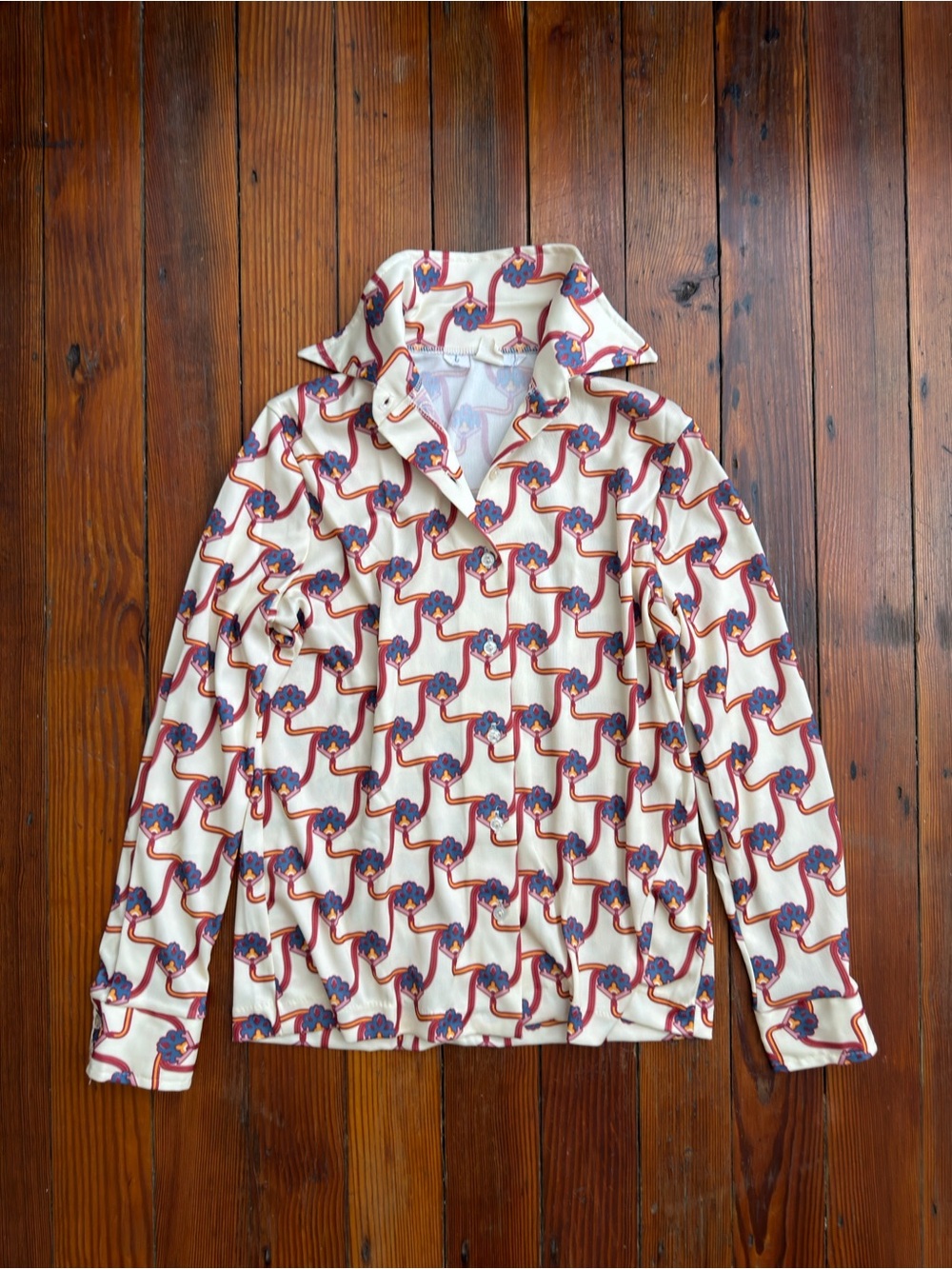 Vintage 60s woman’s bold pattern dagger collar button up shirt - Picture 6 of 10